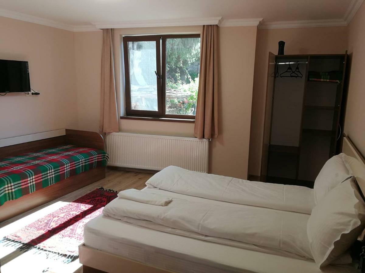 Слънчевата Къща Hotel Kovacevica Ngoại thất bức ảnh